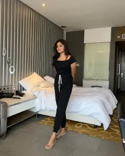 Call Girls Hauz Khas Cash On Delivery